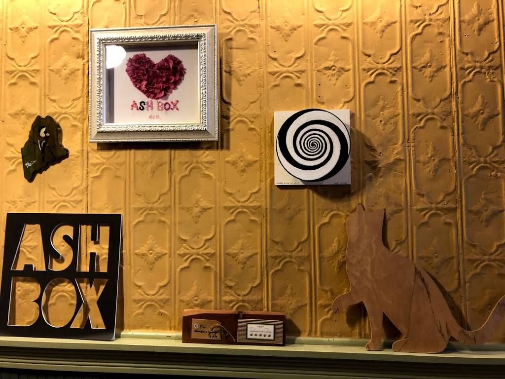 Ashbox | restaurant | 1154 Manhattan Ave, Brooklyn, NY 11222, USA | 7183893222 OR +1 718-389-3222