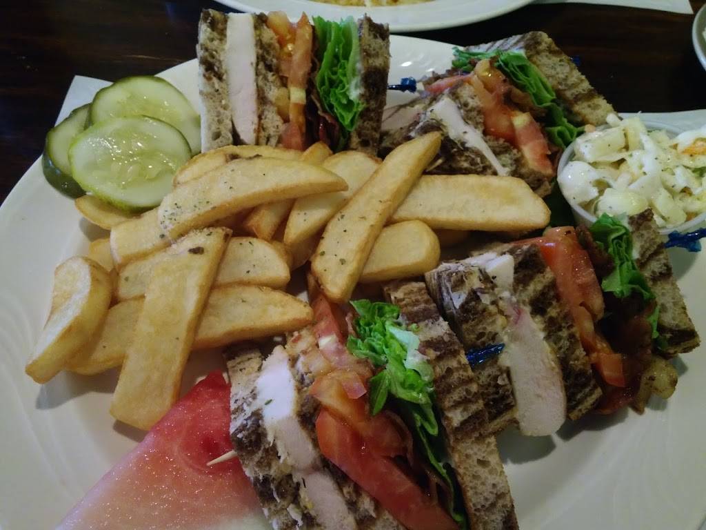 Boulevard Family Restaurant | restaurant | 7507 Little Rd, New Port Richey, FL 34654, USA | 7278079946 OR +1 727-807-9946