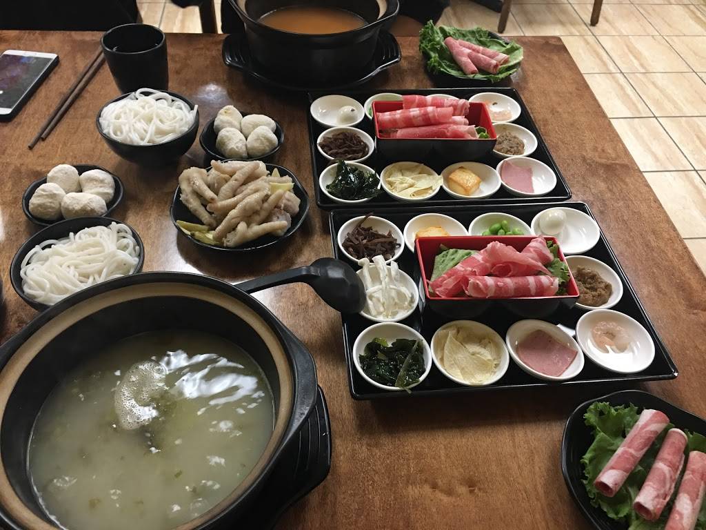 Fu Long Rice Noodles | restaurant | 1332 Huron St, London, ON N5V 2E2, Canada | 5196016088 OR +1 519-601-6088