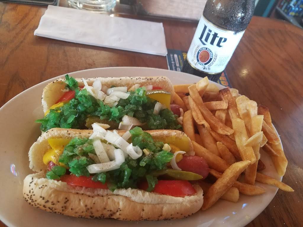 The Duck Tavern | restaurant | 5901 N Federal Hwy, Boca Raton, FL 33487, USA | 5619988288 OR +1 561-998-8288