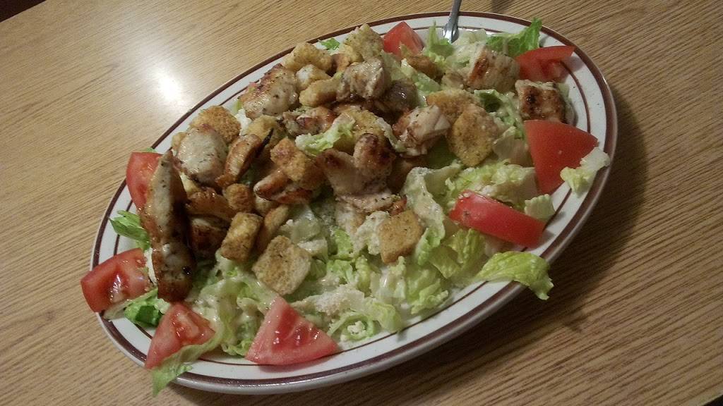 St Johnsbury House of Pizza | restaurant | 287 Portland St #2161, St Johnsbury, VT 05819, USA | 8027485144 OR +1 802-748-5144