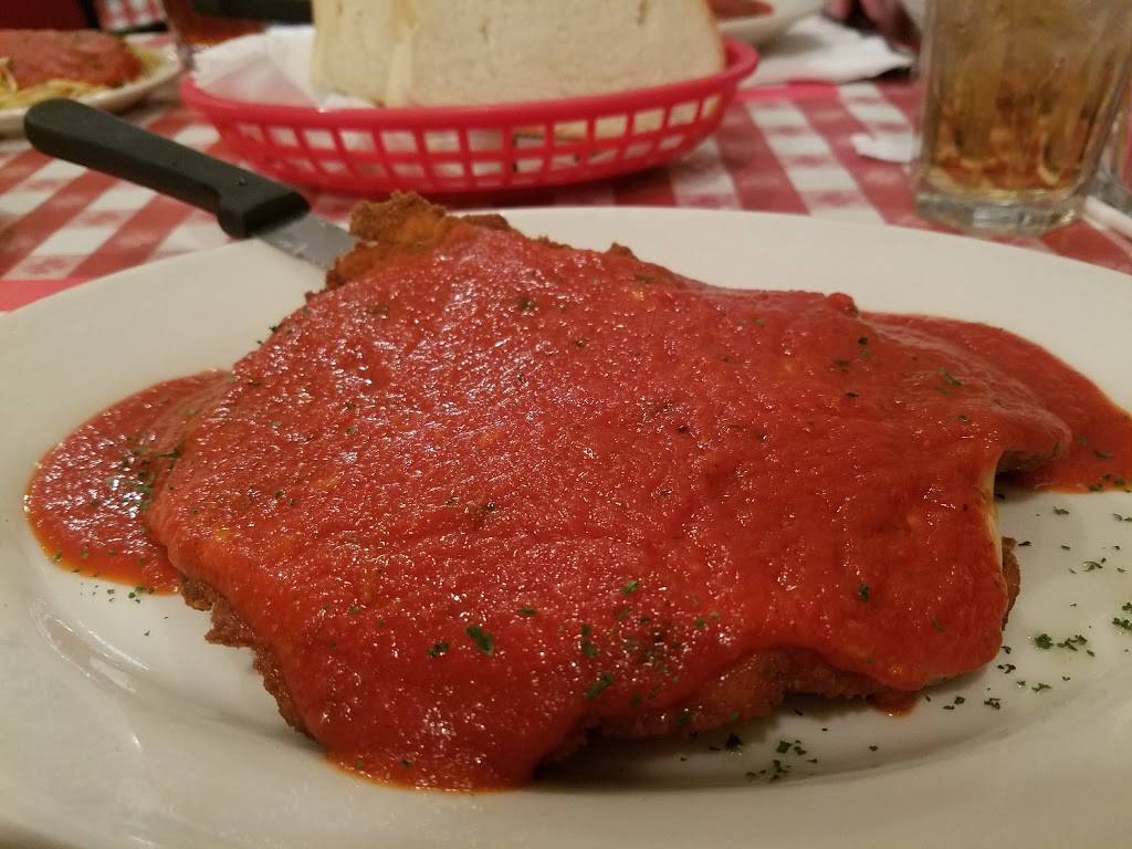 Melonis Restaurant | restaurant | 105 W Main St, Uniontown, PA 15401, USA | 7244372061 OR +1 724-437-2061