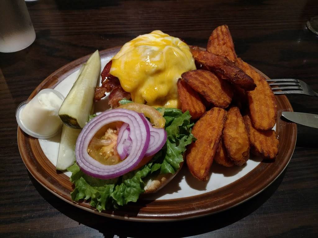 Boomerangs Original Ribs | restaurant | 13820 Solomons Island Rd, Solomons, MD 20688, USA | 4103266050 OR +1 410-326-6050