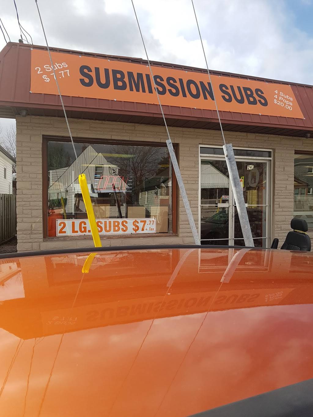 SUBMISSION SUBS | restaurant | 55 St Paul St W Unit 3, St. Catharines, ON L2S 2C4, Canada | 2899313001 OR +1 289-931-3001