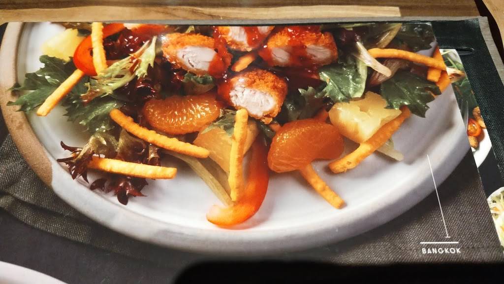 Rôtisserie St-Hubert | restaurant | 5885 Boulevard Cousineau, Saint-Hubert, QC J3Y 7P5, Canada | 5143855555 OR +1 514-385-5555