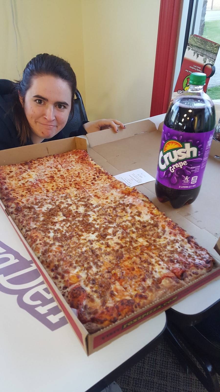 Foxs Pizza Den | restaurant | 662 Centreville Pike, Slippery Rock, PA 16057, USA | 7247943266 OR +1 724-794-3266