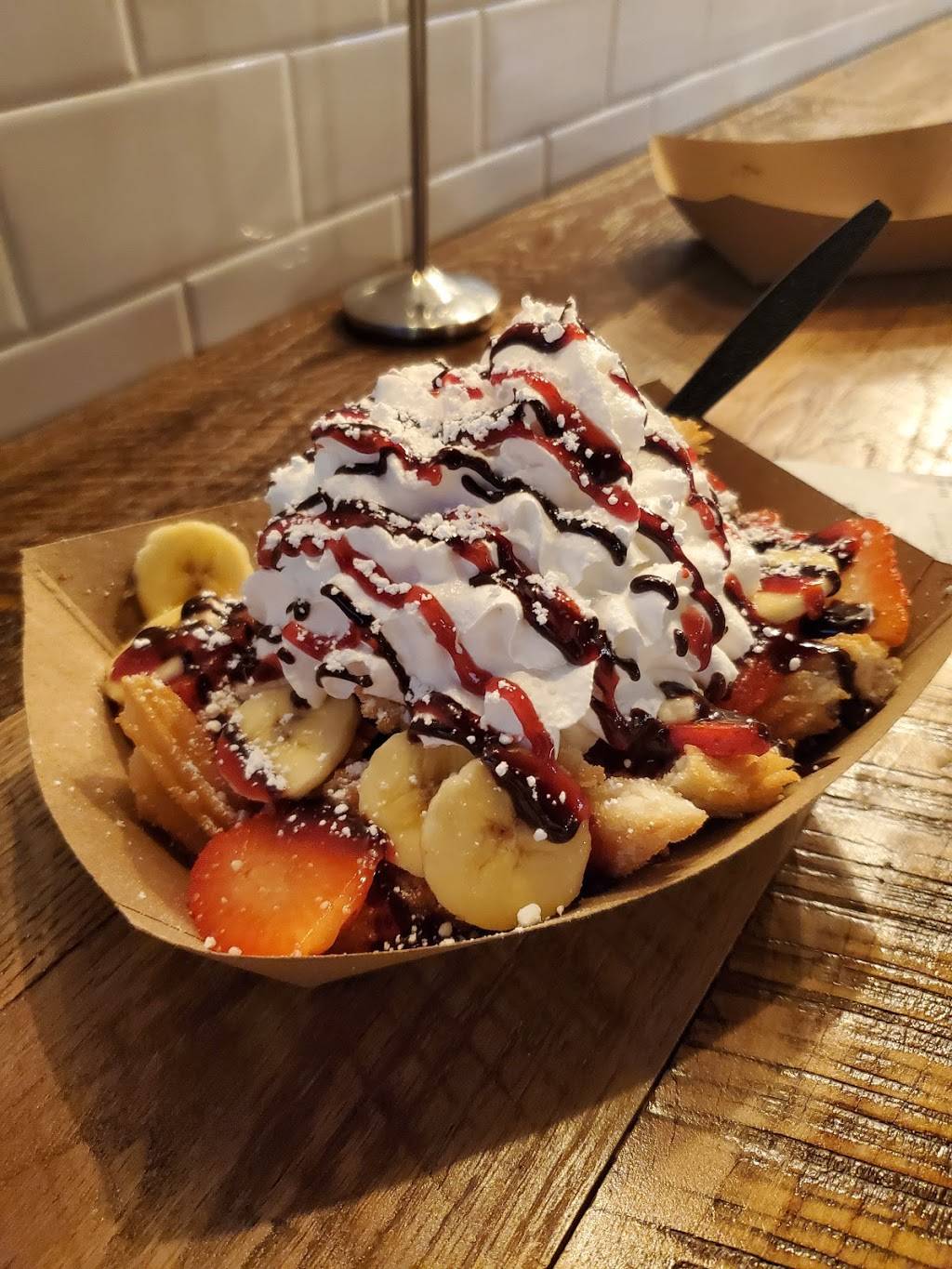 Hiccups & Churroholic Pasadena | restaurant | 4835 Fairmont Pkwy, Pasadena, TX 77505, USA | 2817410758 OR +1 281-741-0758