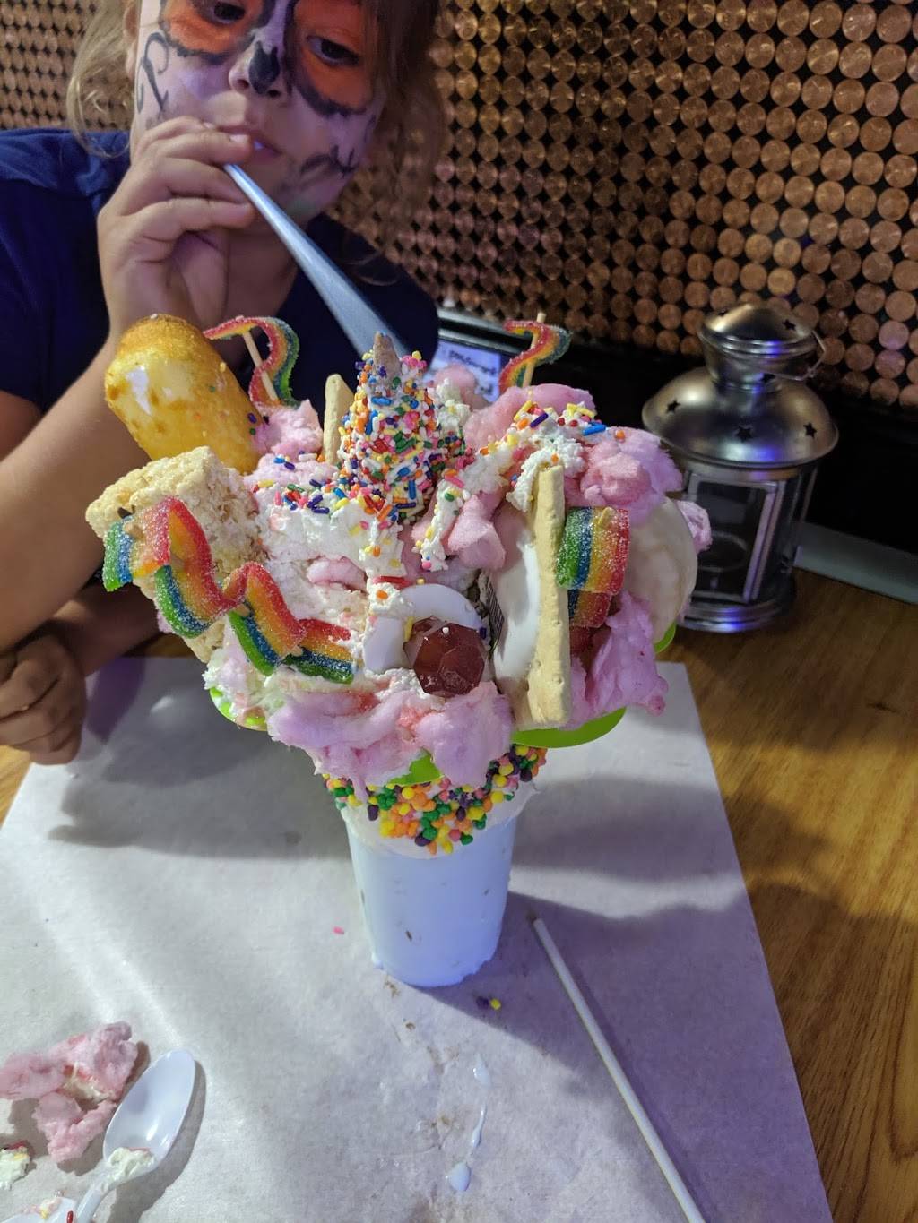 Addicted Coffee Bar - Lakewood | cafe | 13743 Madison Ave, Lakewood, OH 44107, USA | 2162108563 OR +1 216-210-8563