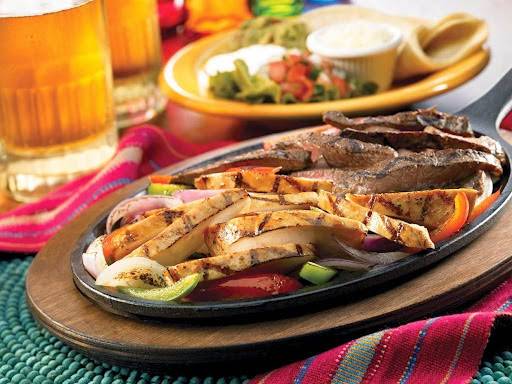 Berryhill Baja Grill | restaurant | 731 Memorial City Way, Houston, TX 77024, USA | 7139328226 OR +1 713-932-8226