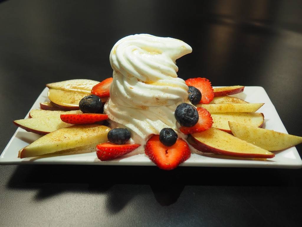 Fuel Your Body Cafe | restaurant | 196 W Old Country Rd, Hicksville, NY 11801, USA | 5169333835 OR +1 516-933-3835