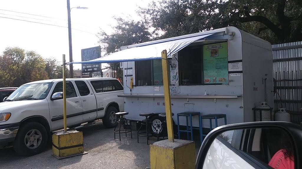 Taqueria Y Pupuseria El Buen Paladar | restaurant | 11937 FM1957, San Antonio, TX 78253, USA | 2107246475 OR +1 210-724-6475