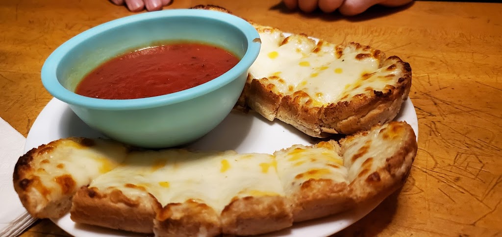 McSaltys Pizza Café | meal takeaway | Galleria Shopping Center Suite, 1550 E Battlefield Rd, Springfield, MO 65804, USA | 4178834324 OR +1 417-883-4324