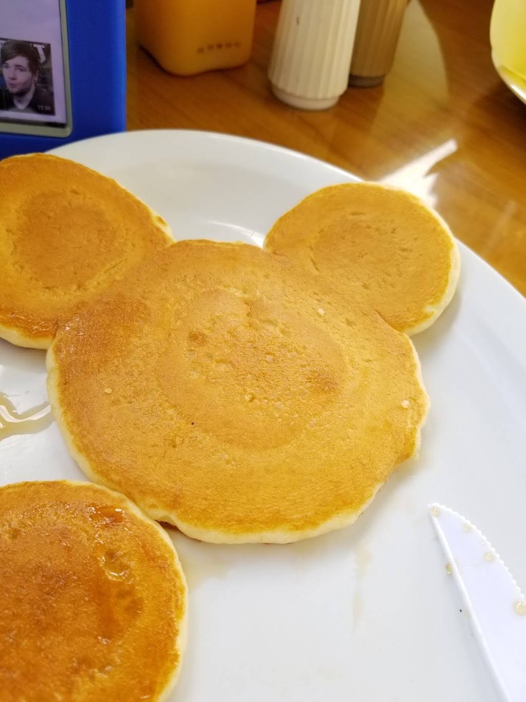 Rc Burgers | restaurant | 13694 Telegraph Rd, Whittier, CA 90604, USA | 5629419109 OR +1 562-941-9109