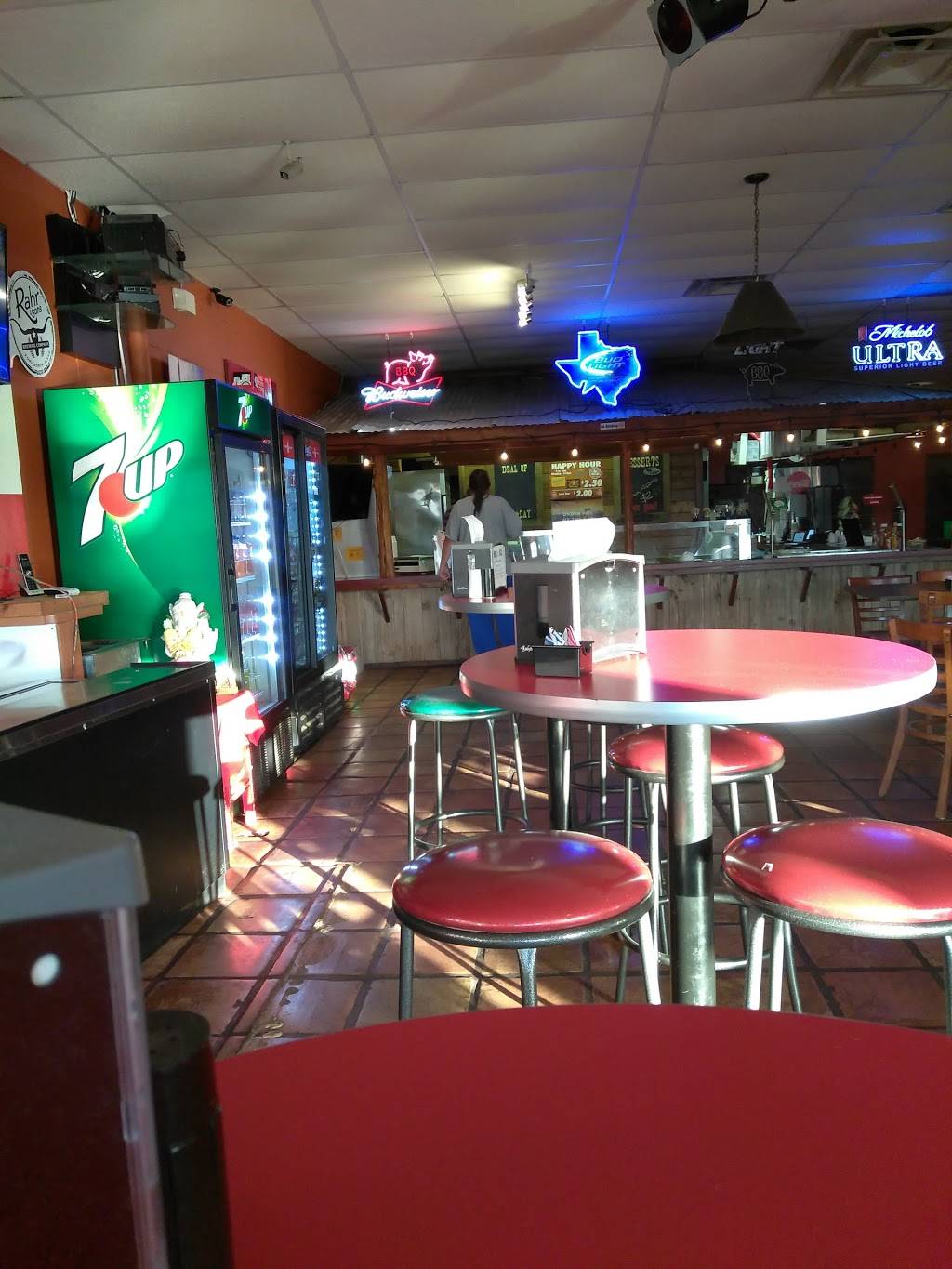 Chimney BBQ & Grill | restaurant | 8650 Spicewood Springs Rd #148, Austin, TX 78759, USA | 5122583063 OR +1 512-258-3063