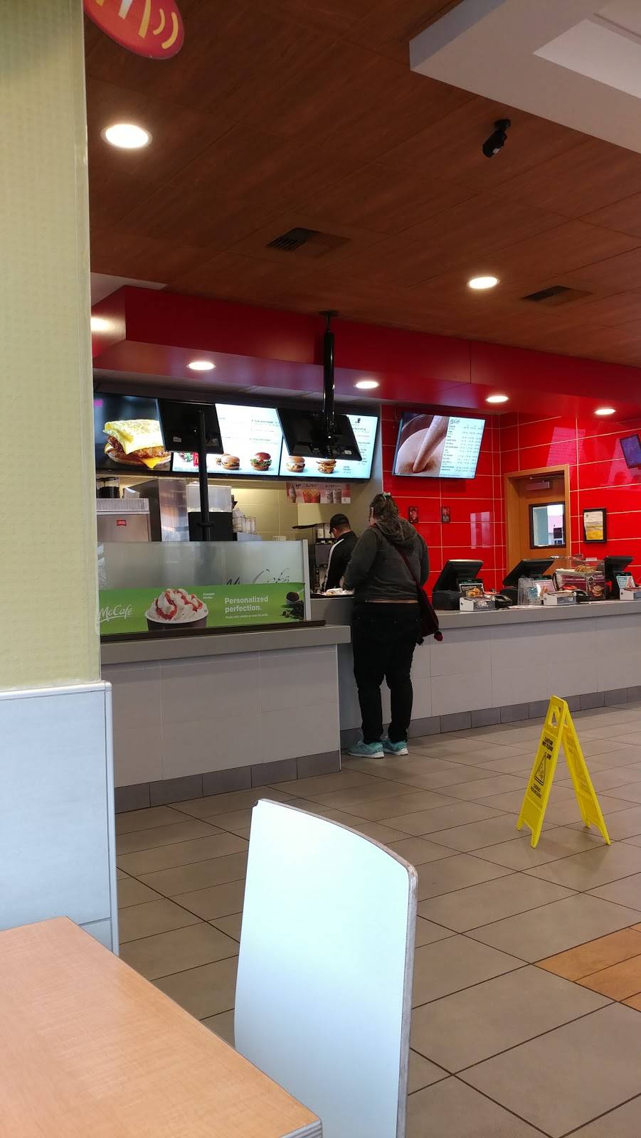 McDonalds | cafe | 2118 McHenry Ave, Modesto, CA 95350, USA | 2095299984 OR +1 209-529-9984