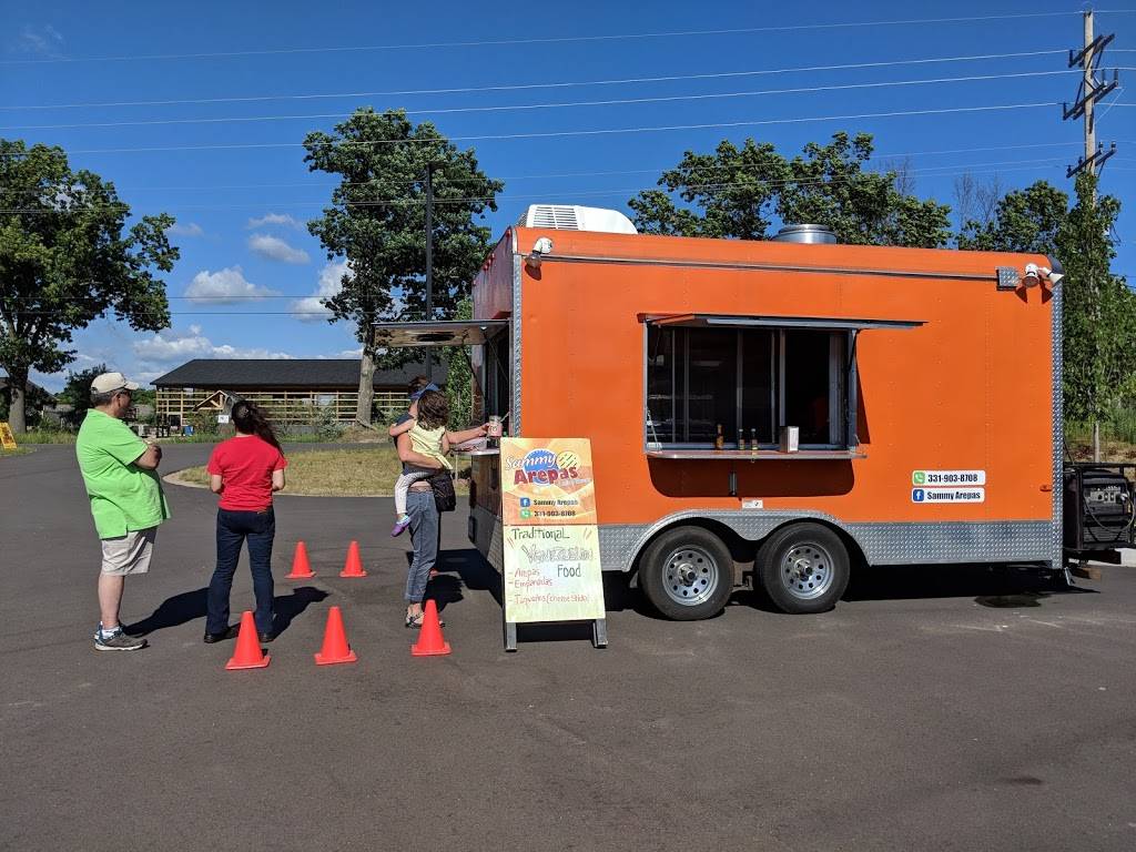 Sammy Arepas | restaurant | 3220 Lakeshore Dr, St Joseph, MI 49085, USA | 3319038708 OR +1 331-903-8708