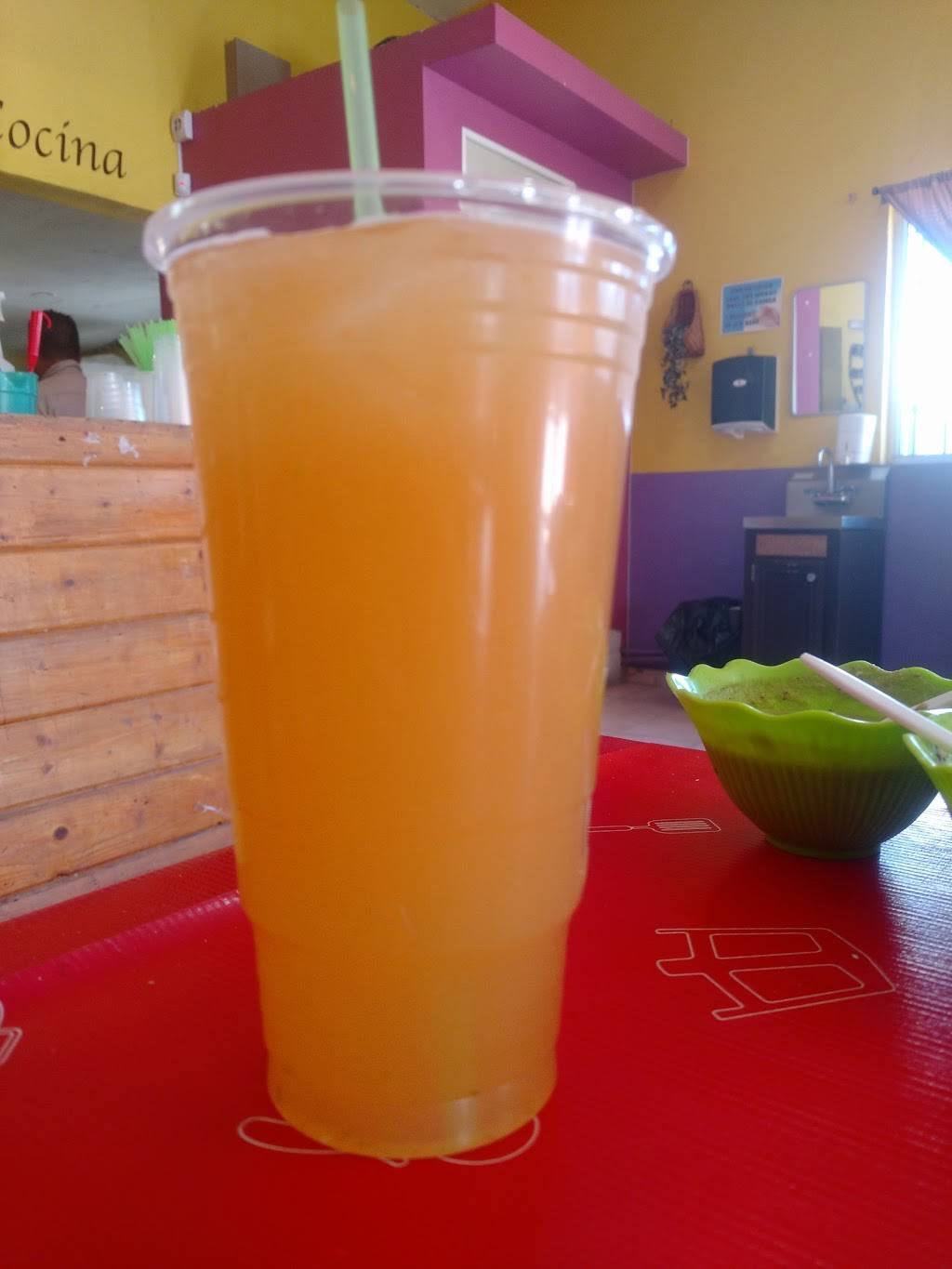 El Rincón De Mi Lala | restaurant | 22200, Av Begonias 323, Jardin Dorado, 22200 Tijuana, B.C., Mexico | 016645243506 OR +52 664 524 3506