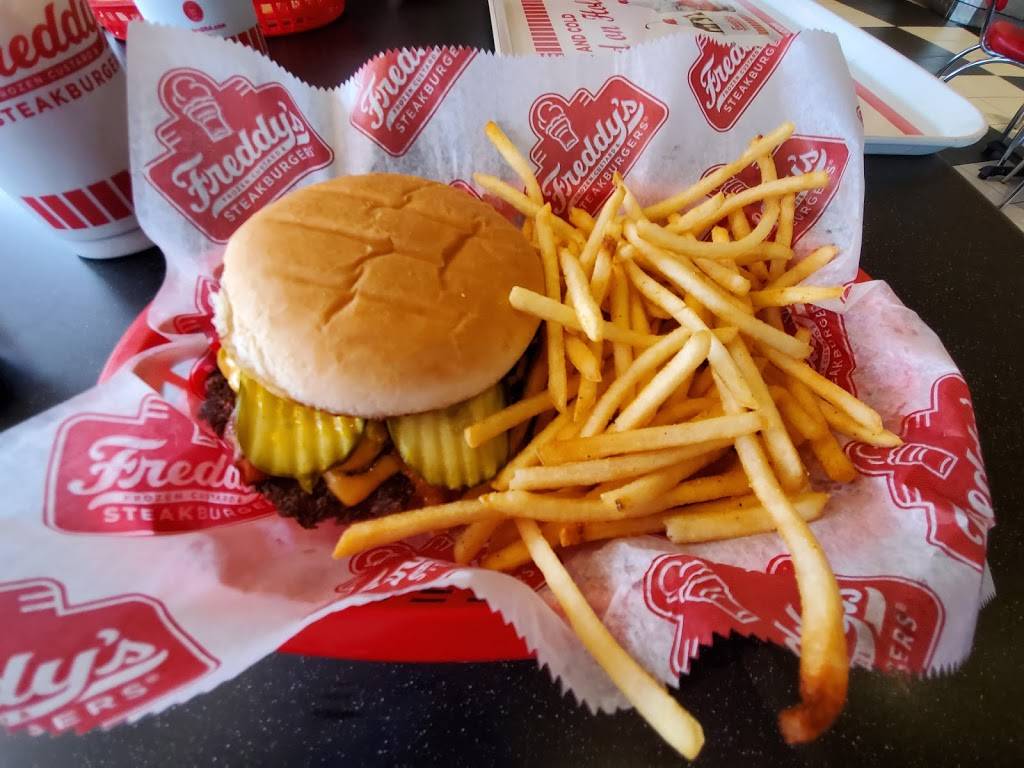 Freddys Frozen Custard & Steakburgers | restaurant | 11600 Fountains Dr, Maple Grove, MN 55369, USA | 7636006713 OR +1 763-600-6713