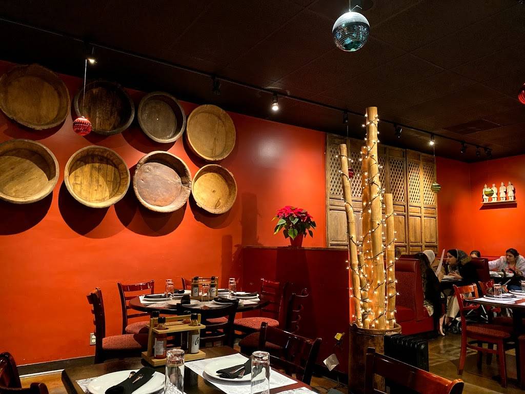 Inchins Bamboo Garden | restaurant | 16564 Cleveland St, Redmond, WA 98052, USA | 4252840670 OR +1 425-284-0670