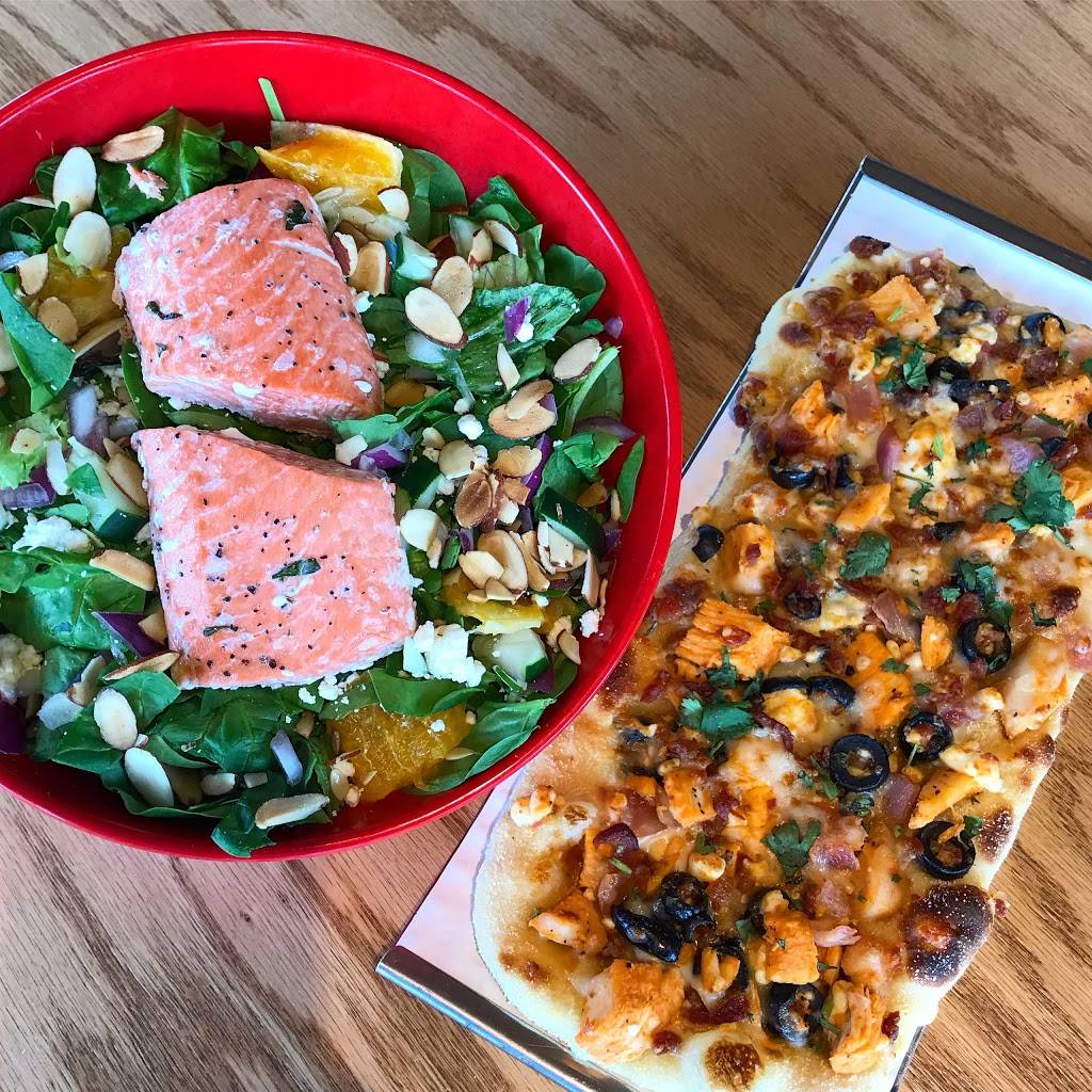 Crushed Red- Edwardsville | meal delivery | 222 E Park St, Edwardsville, IL 62025, USA | 6183079861 OR +1 618-307-9861