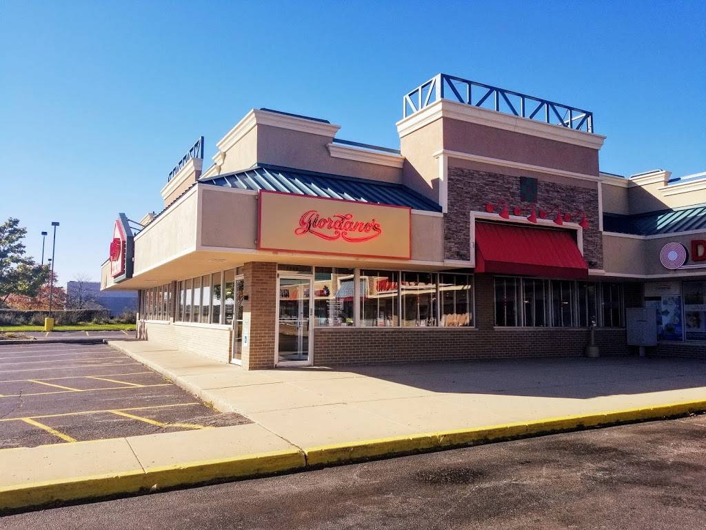 Giordanos | restaurant | 1556 Buttitta Dr, Streamwood, IL 60107, USA | 6303728600 OR +1 630-372-8600
