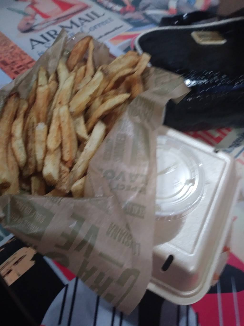 Wingstop | restaurant | 1712 W 119th St, Chicago, IL 60643, USA | 7739289464 OR +1 773-928-9464