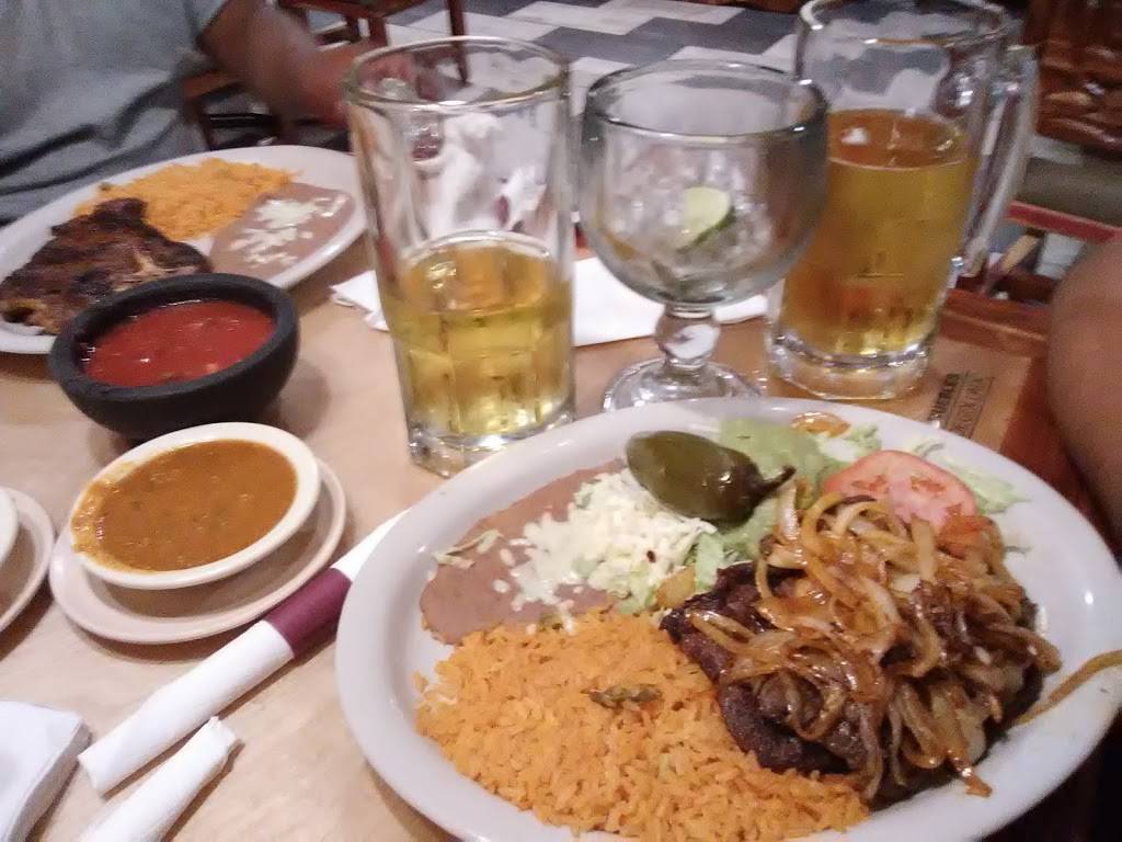 Toro Mexican Grill | restaurant | 2550 E Morris Blvd, Morristown, TN 37813, USA | 4233183405 OR +1 423-318-3405
