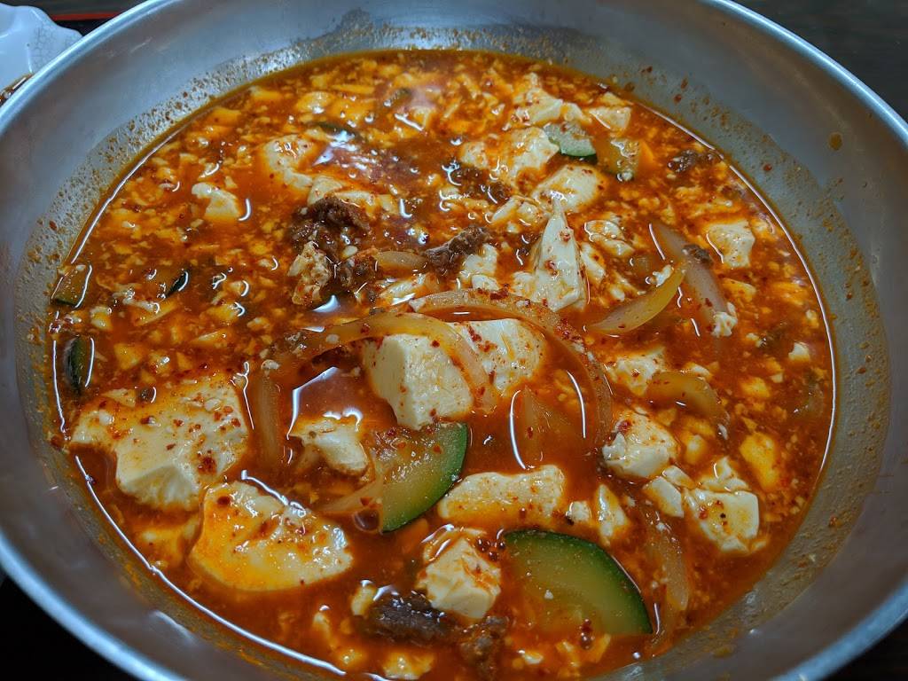 Seoul Restaurant | restaurant | 1812 Pulaski Hwy, Edgewood, MD 21040, USA | 4106719399 OR +1 410-671-9399