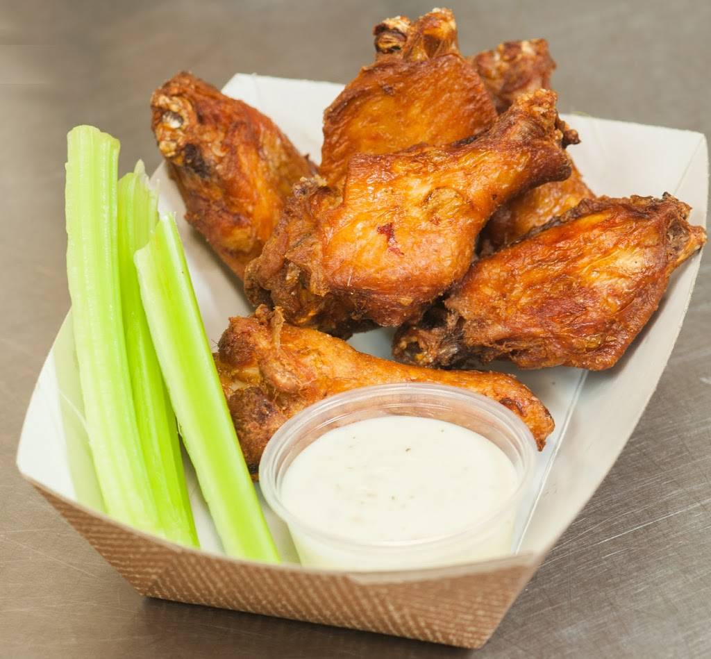 Alices Smokehouse | restaurant | 570 N Shoreline Blvd ste f, Mountain View, CA 94043, USA | 6509334939 OR +1 650-933-4939