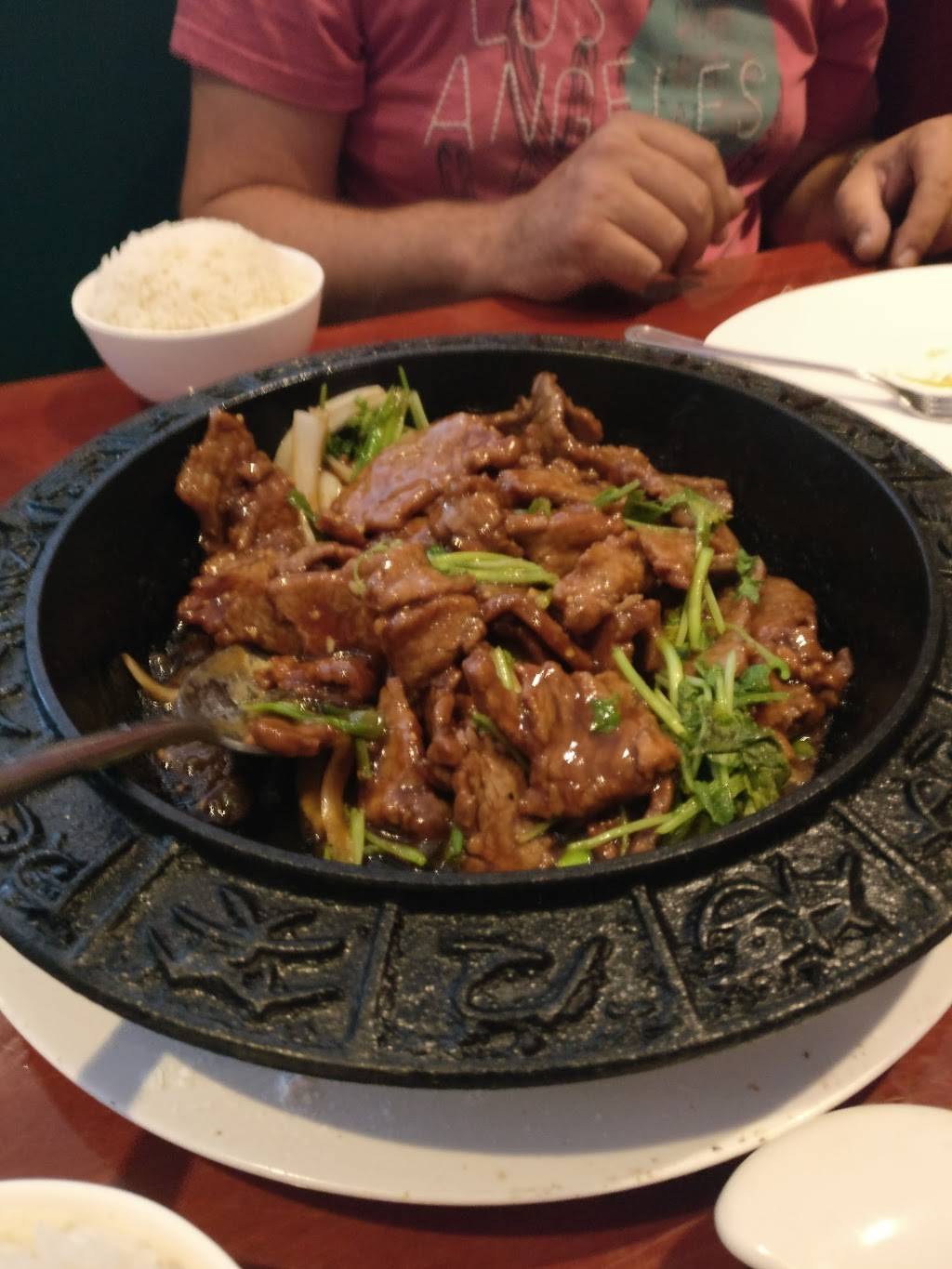 Fuloon | restaurant | 214 Cabot St, Beverly, MA 01915, USA | 9789693546 OR +1 978-969-3546