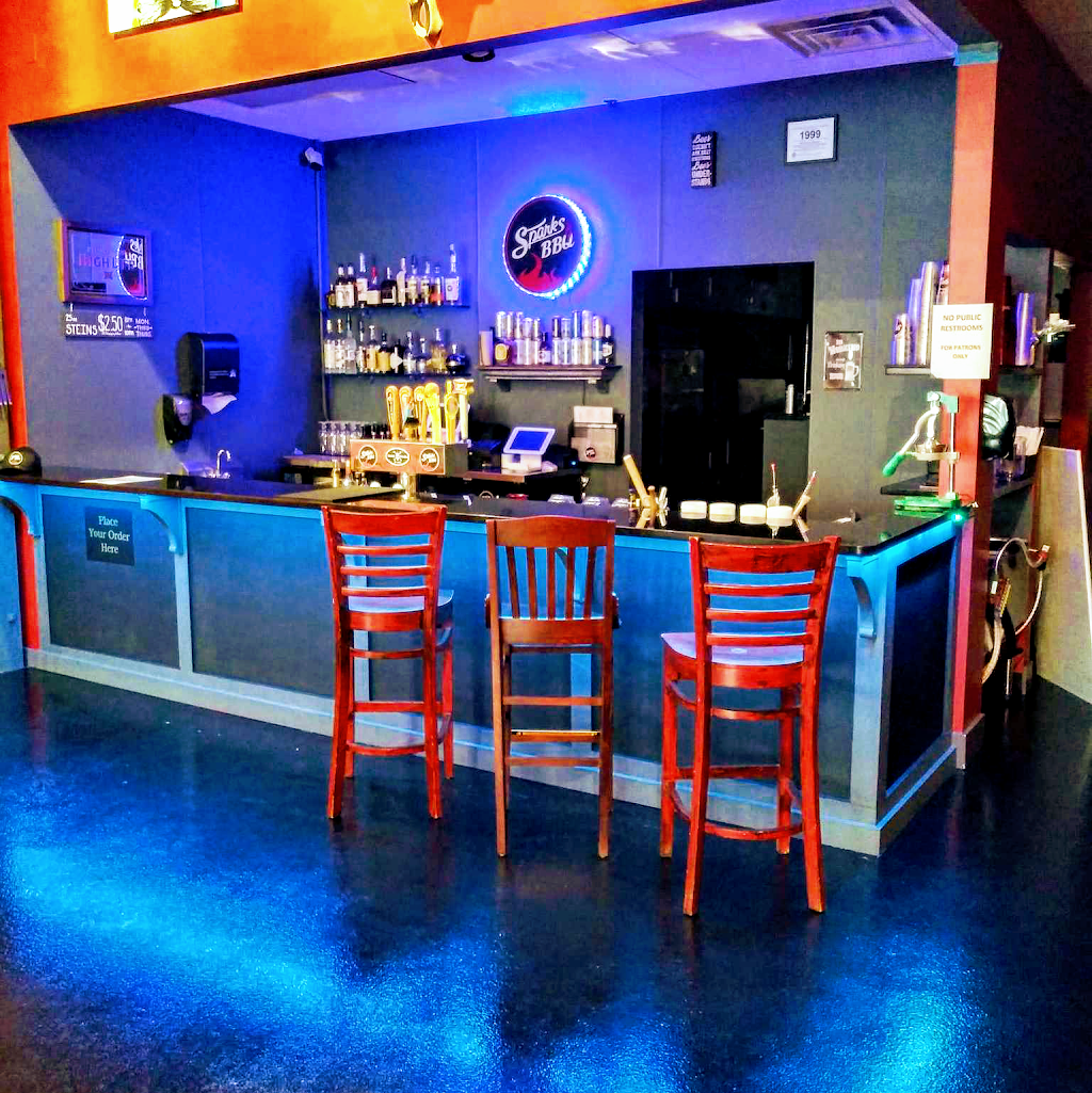 Sparks BBQ | restaurant | 15 Ionia Ave SW #140, Grand Rapids, MI 49503, USA | 6168882170 OR +1 616-888-2170