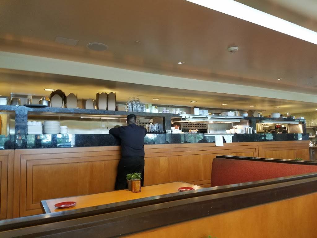 Frank & Alberts | restaurant | 2400 E Missouri Ave, Phoenix, AZ 85016, USA | 6029542518 OR +1 602-954-2518