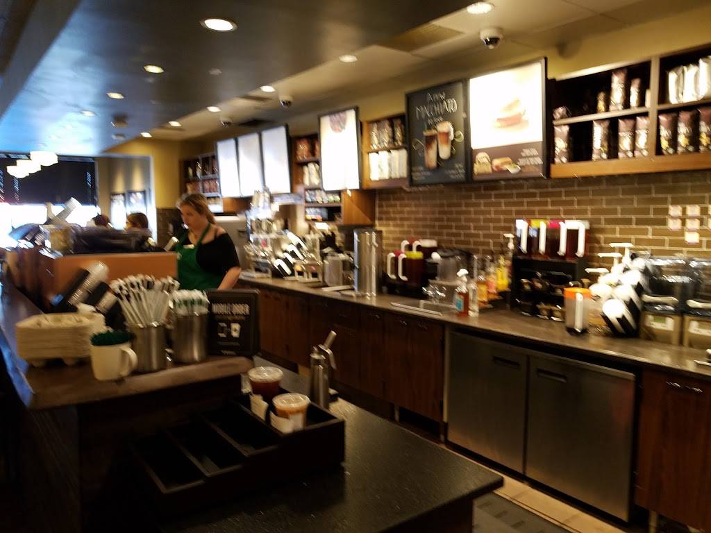 Starbucks | cafe | 166 Washington Ave, North Haven, CT 06473, USA | 2039858385 OR +1 203-985-8385