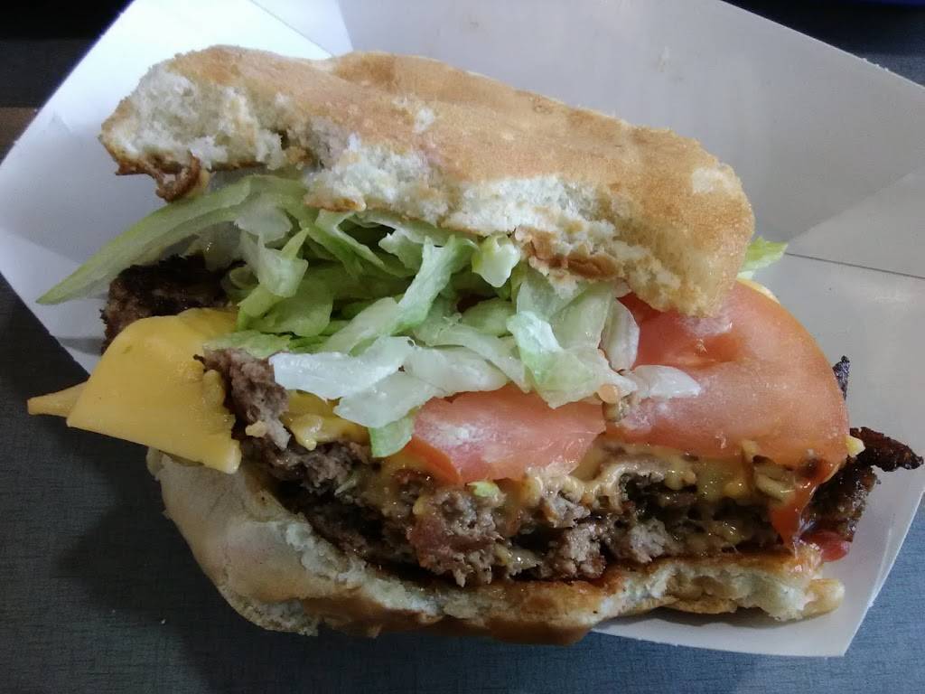 Culvers | restaurant | 1000 N Wisconsin St, Elkhorn, WI 53121, USA | 2627233870 OR +1 262-723-3870