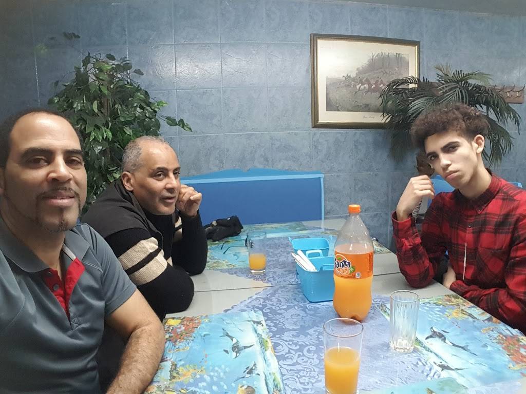 La Grotta Del Mare | restaurant | 4111 Rue Beaubien E, Montréal, QC H1T 1S4, Canada | 5143761414 OR +1 514-376-1414