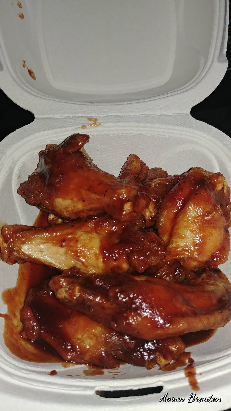 Detroit Wing Company | restaurant | 50916 Gratiot Ave, Chesterfield, MI 48051, USA | 5862675394 OR +1 586-267-5394