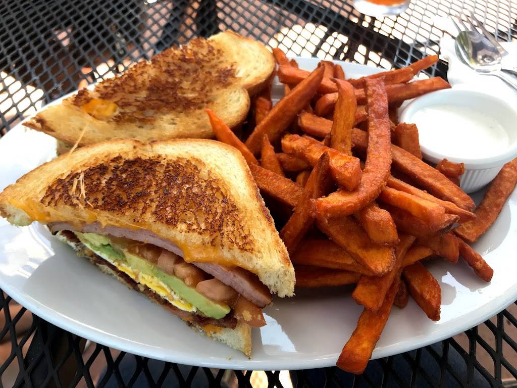 Rivers Edge Cafe | cafe | 8740 La Riviera Dr, Sacramento, CA 95826, USA | 9163622221 OR +1 916-362-2221