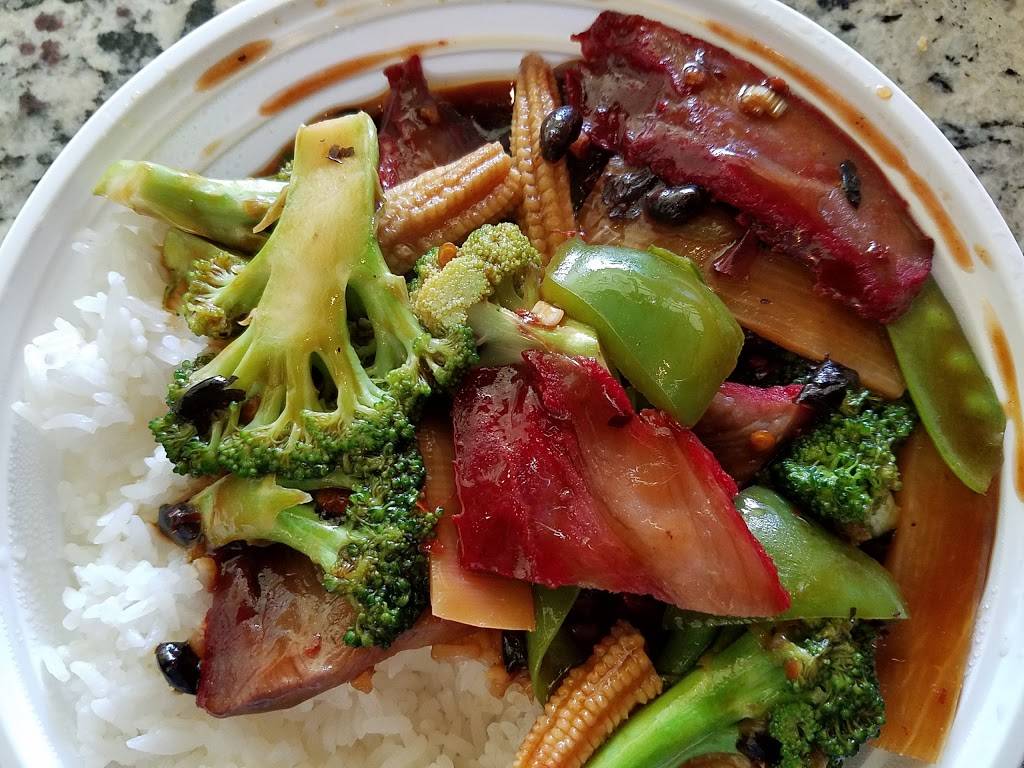 China King | restaurant | 8021 W Florissant Ave, Jennings, MO 63136, USA | 3143838881 OR +1 314-383-8881