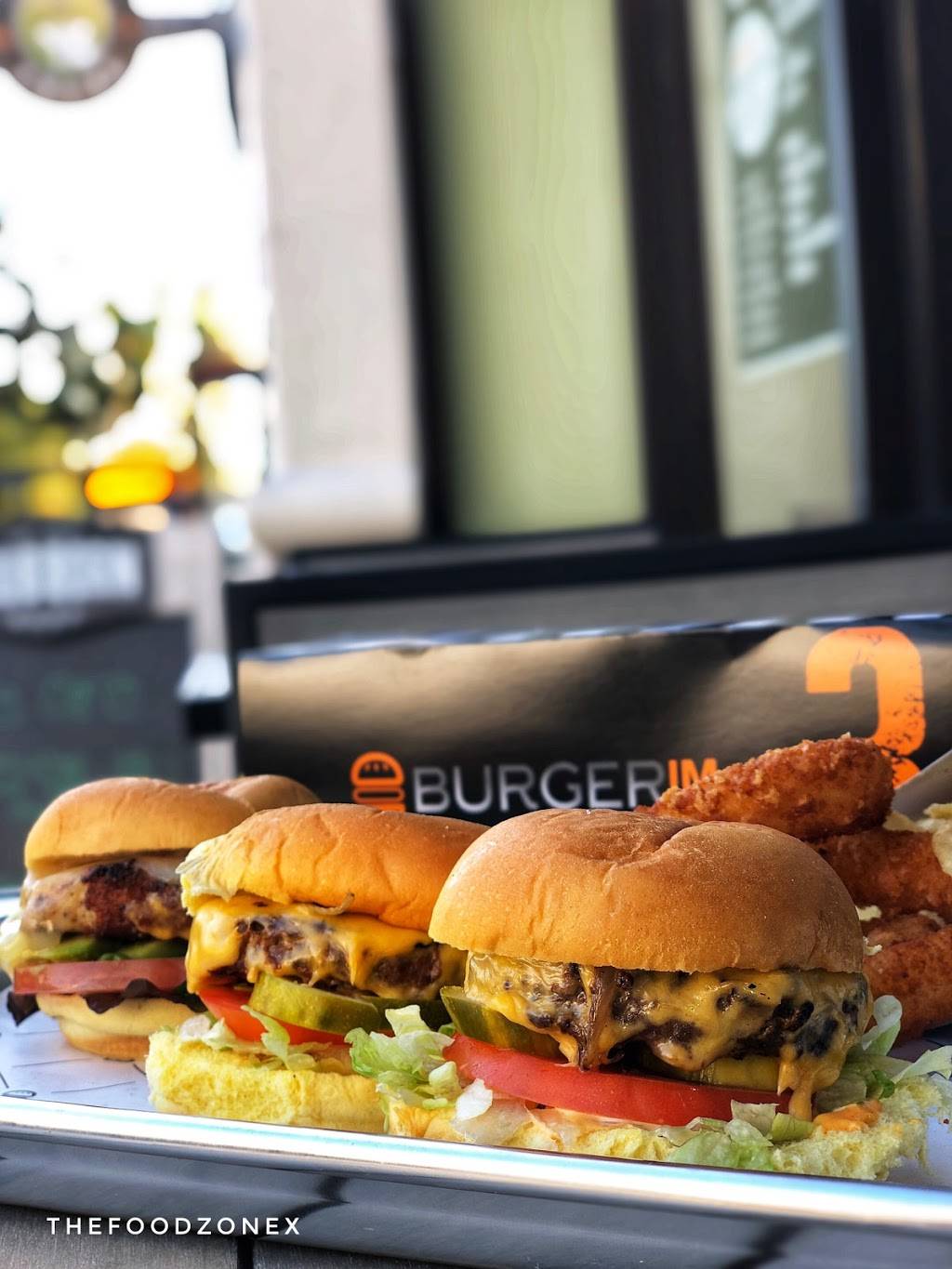 Burgerim Gourmet Burgers | restaurant | 5175 Linda Vista Rd #106, San Diego, CA 92110, USA | 6197982111 OR +1 619-798-2111