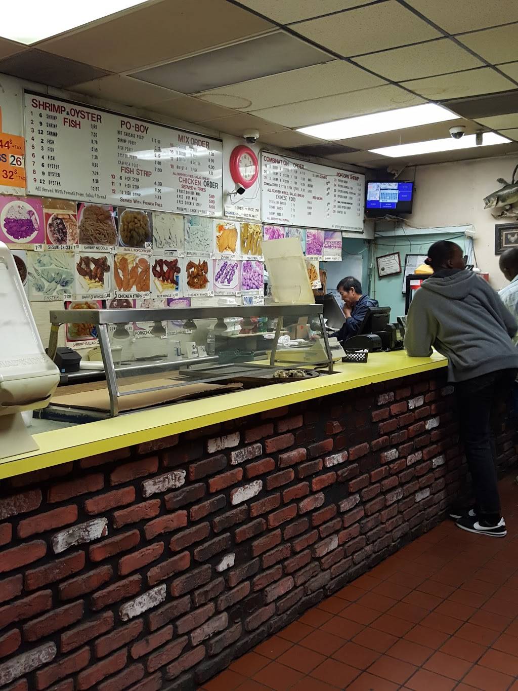 Johns Seafood & Restaurant | restaurant | 2750 Scenic Hwy, Baton Rouge, LA 70805, USA | 2253575958 OR +1 225-357-5958