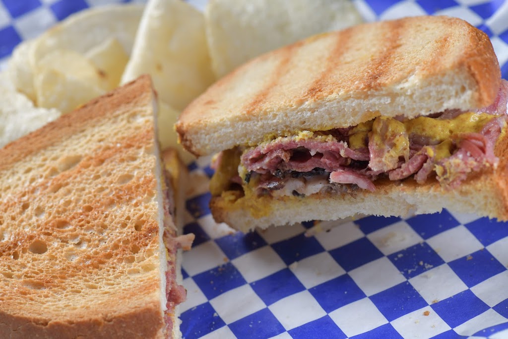 Holy Smokes Kosher | restaurant | 300 24th Ave S, Nashville, TN 37212, USA | 5204256411 OR +1 520-425-6411