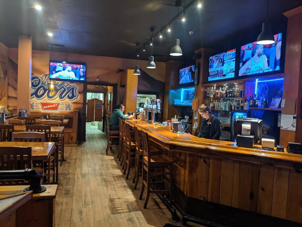 Wild Wing | restaurant | 75 Alder St, Orangeville, ON L9W 5A9, Canada | 5199417171 OR +1 519-941-7171