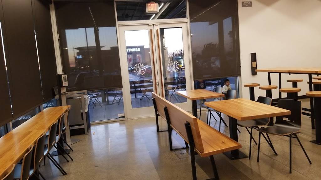 Chipotle Mexican Grill | restaurant | 13916 Garvey Ave, Baldwin Park, CA 91706, USA | 6263377362 OR +1 626-337-7362