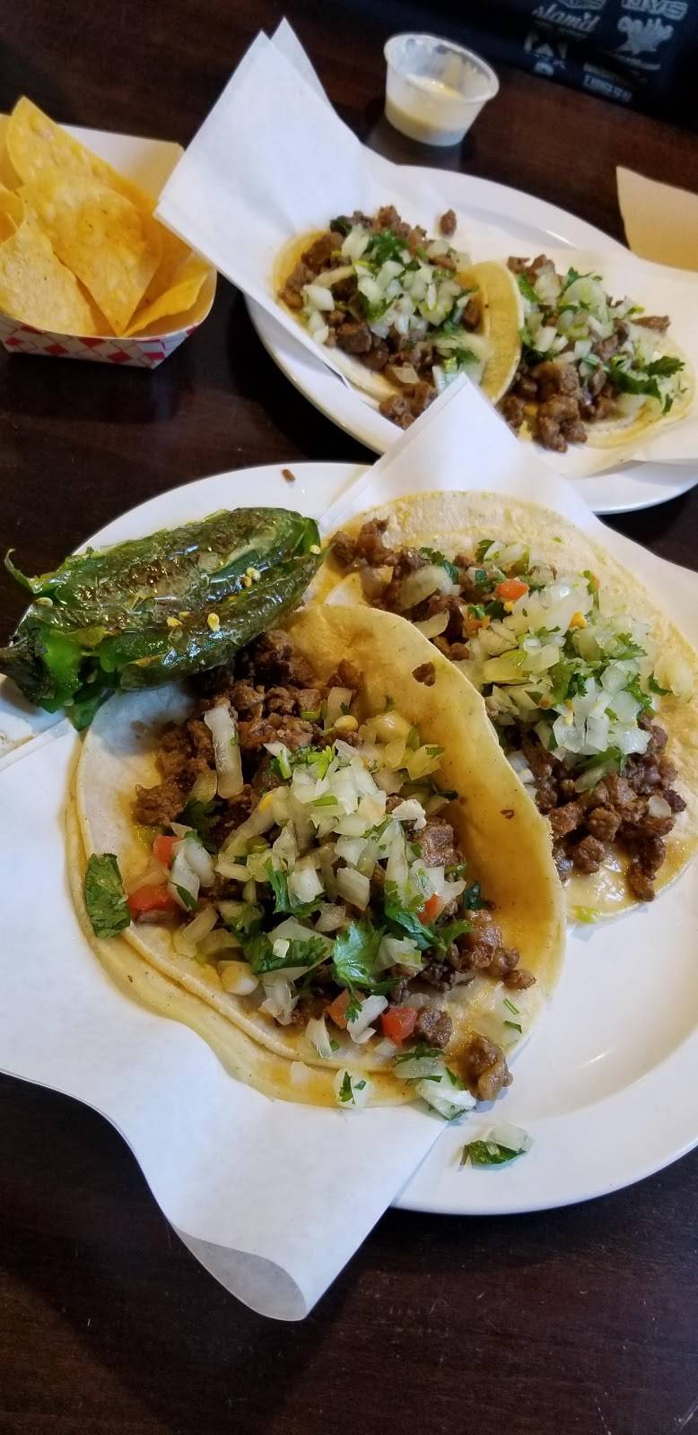 Betos Taqueria | restaurant | 480 El Camino Ave, Sacramento, CA 95815, USA | 9169222581 OR +1 916-922-2581