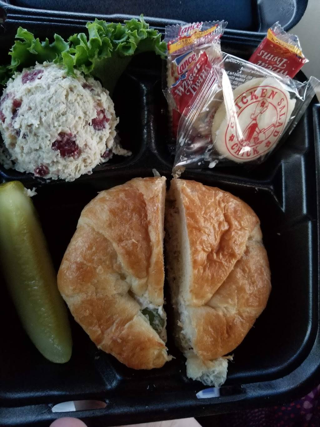 Chicken Salad Chick | restaurant | 501 Oxford Exchange Blvd, Oxford, AL 36203, USA | 2563914715 OR +1 256-391-4715
