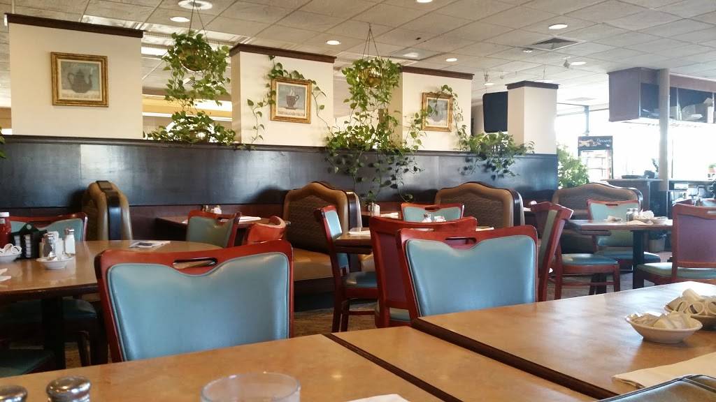 Elmhurst Family Restaurant | restaurant | 441 W Lake St, Elmhurst, IL 60126, USA | 6302790444 OR +1 630-279-0444