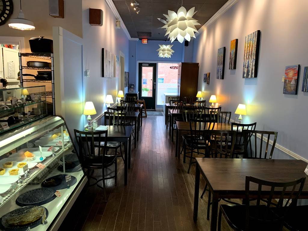 Bumbleberry Bistro | restaurant | 57-360 George St N, Peterborough, ON K9H 2H6, Canada | 7055362697 OR +1 705-536-2697