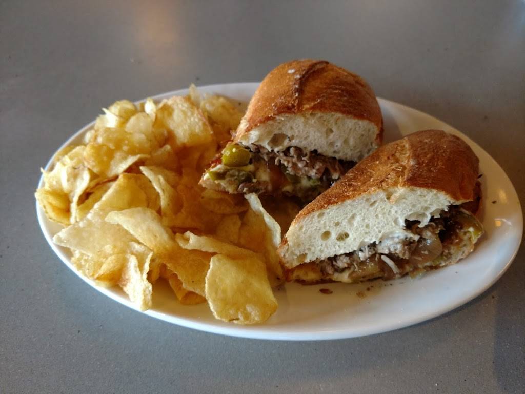 Pies And Pints | restaurant | 2035 W Broad St, Richmond, VA 23220, USA | 8044472705 OR +1 804-447-2705