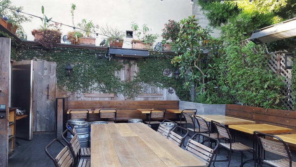 The Tipsy Pig | restaurant | 2231 Chestnut St, San Francisco, CA 94123, USA | 4152922300 OR +1 415-292-2300