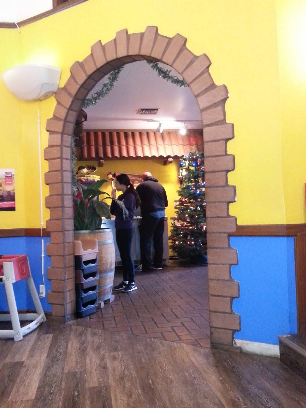 Mi Pueblo | restaurant | 7384 Commerce Blvd, Cotati, CA 94931, USA | 7077924380 OR +1 707-792-4380